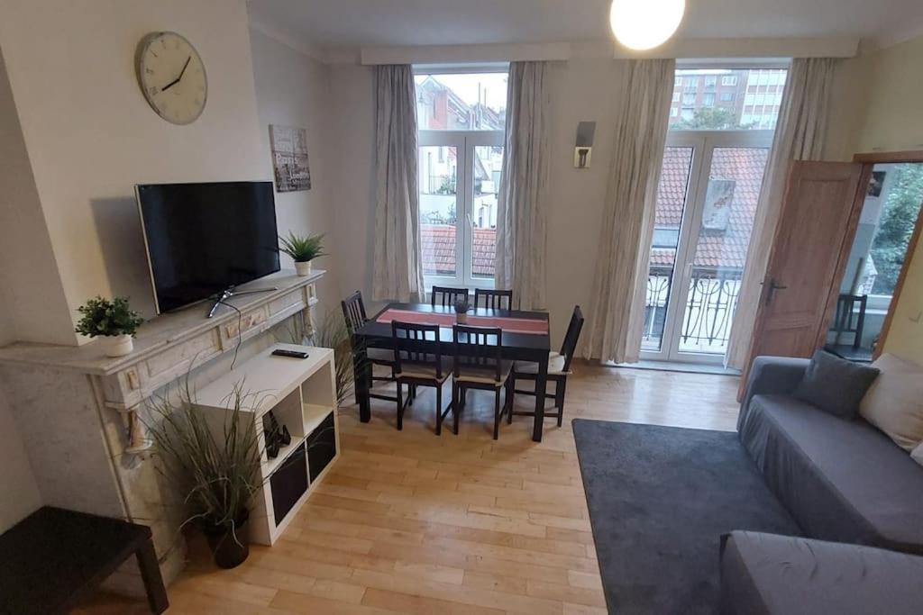Apartment Charming 1-bedroom *